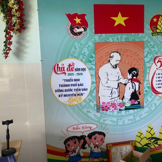 Bàu Bàng Biến Tường Trường Học Thành Bài Học Sống Động: In Ấn Tranh Cổ Động, Bảng Chủ Đề Sắc Nét, Hình Ảnh 3D Theo Yêu Cầu.