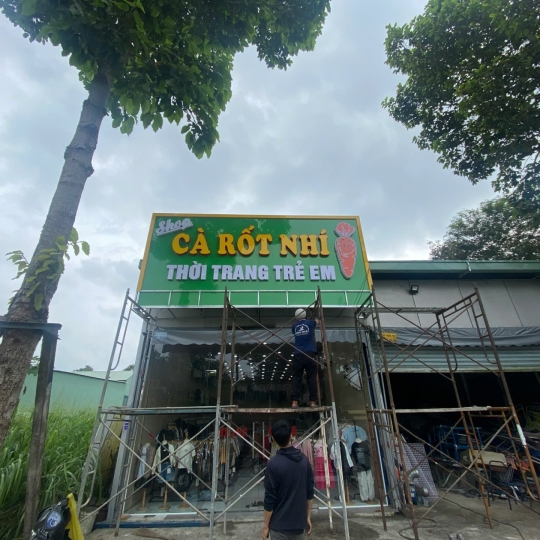  BẾN CÁT Sáng Rực, Thu Hút Mọi Ánh Nhìn 24/7! Thiết Kế & Thi Công Biển Chữ Nổi LED Cao Cấp, Chuyên Nghiệp.