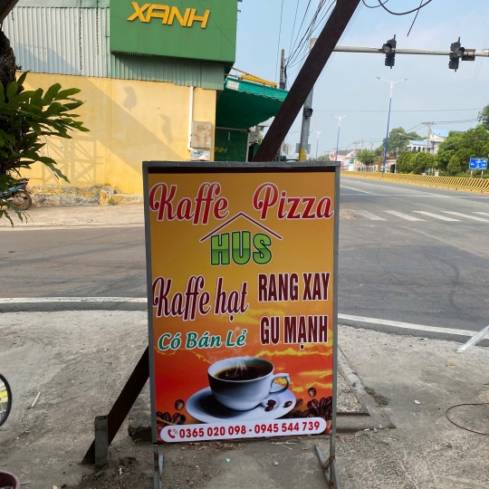 "Khung cũ bạt mới – Sáng bừng mặt tiền: Dịch vụ thay bạt bảng hiệu tận nơi, siêu tiết kiệm!" thiết kế biển hiệu khu vực bến cát, bàu bàng